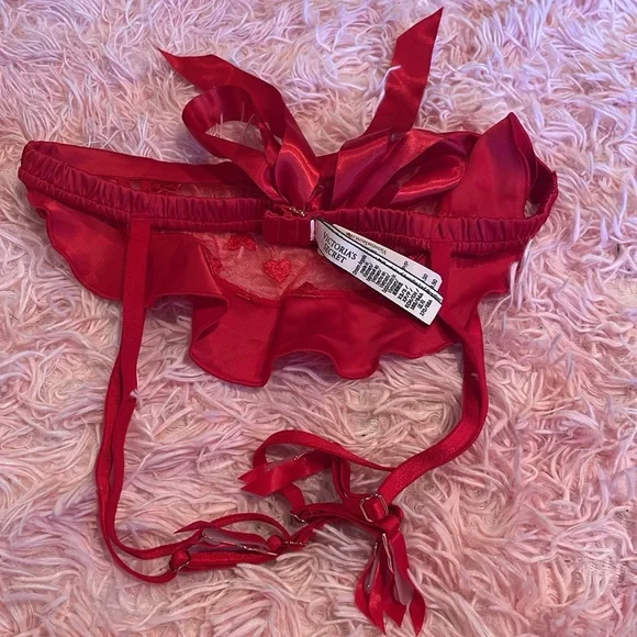 NWT Victoria’s Secret CS/SM red Valentines Day sheer heart lace garter - Picture 7 of 8